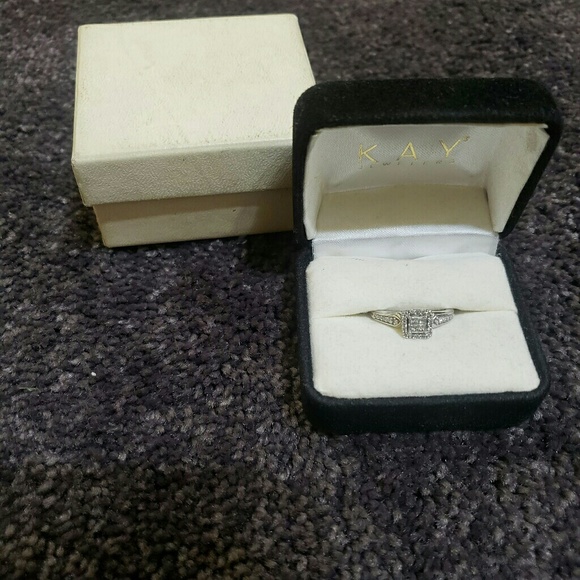 Diamond ring - Picture 4 of 5